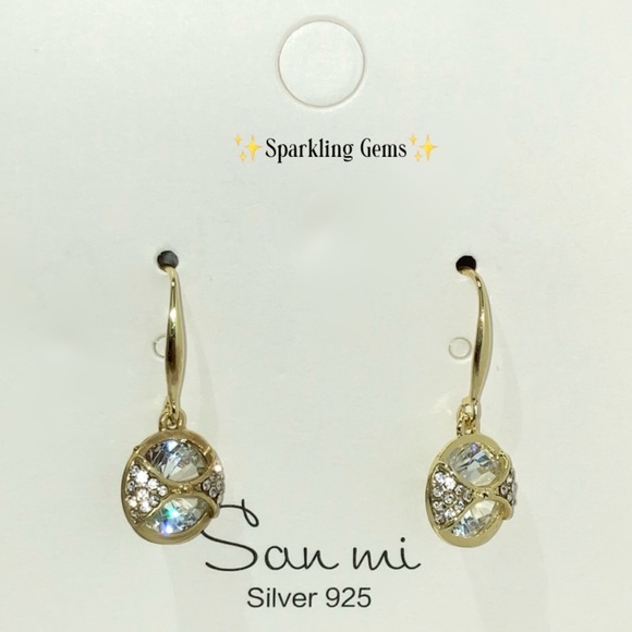 HOT Paved Petite Crystal Dangle Drop Gold Earrings - Picture 3 of 6